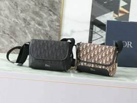Picture of Dior Mens Bags _SKUfw239329472fw
